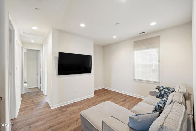 MLS #V1-33178 image #16