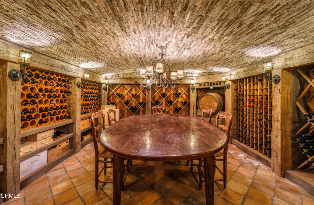 MLS #V1-33194 image #12