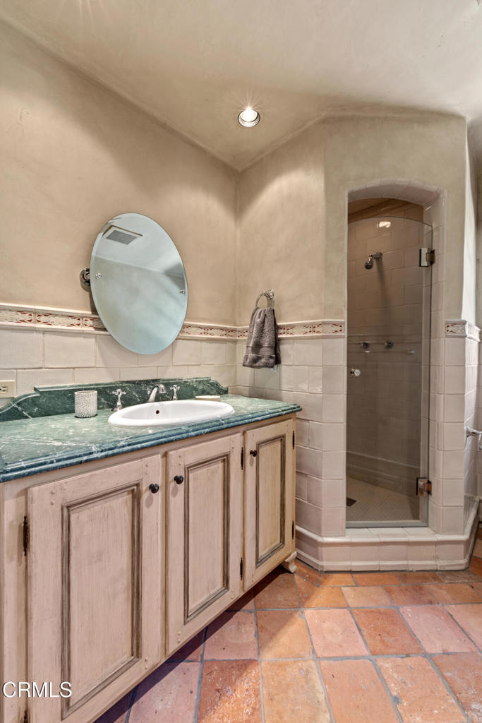 MLS #V1-33194 image #23