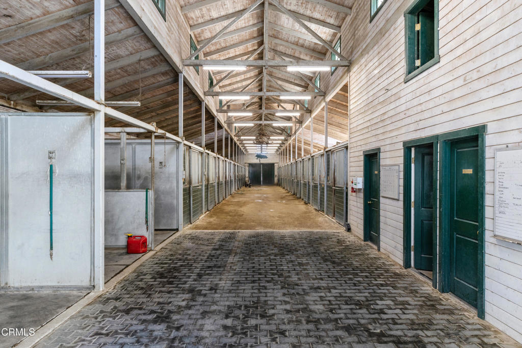 MLS #V1-33194 image #53