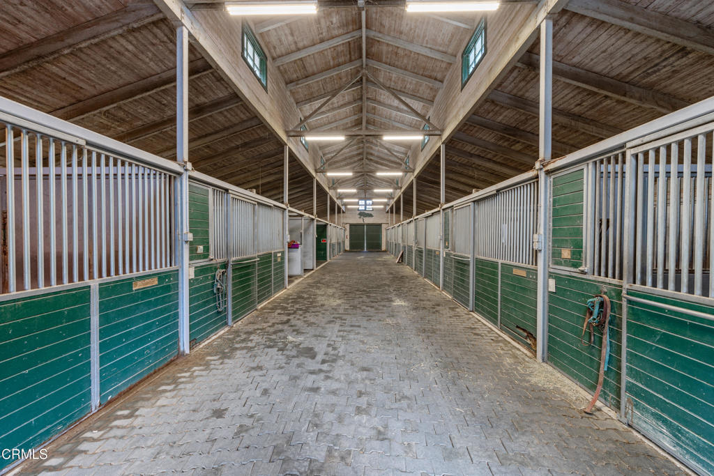 MLS #V1-33194 image #56