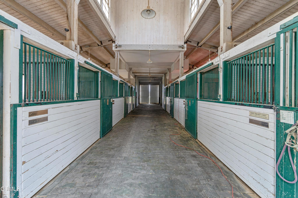 MLS #V1-33194 image #59