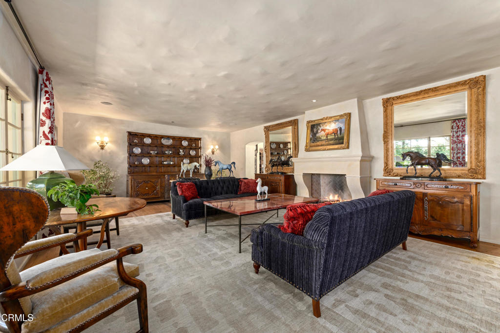 MLS #V1-33194 image #7