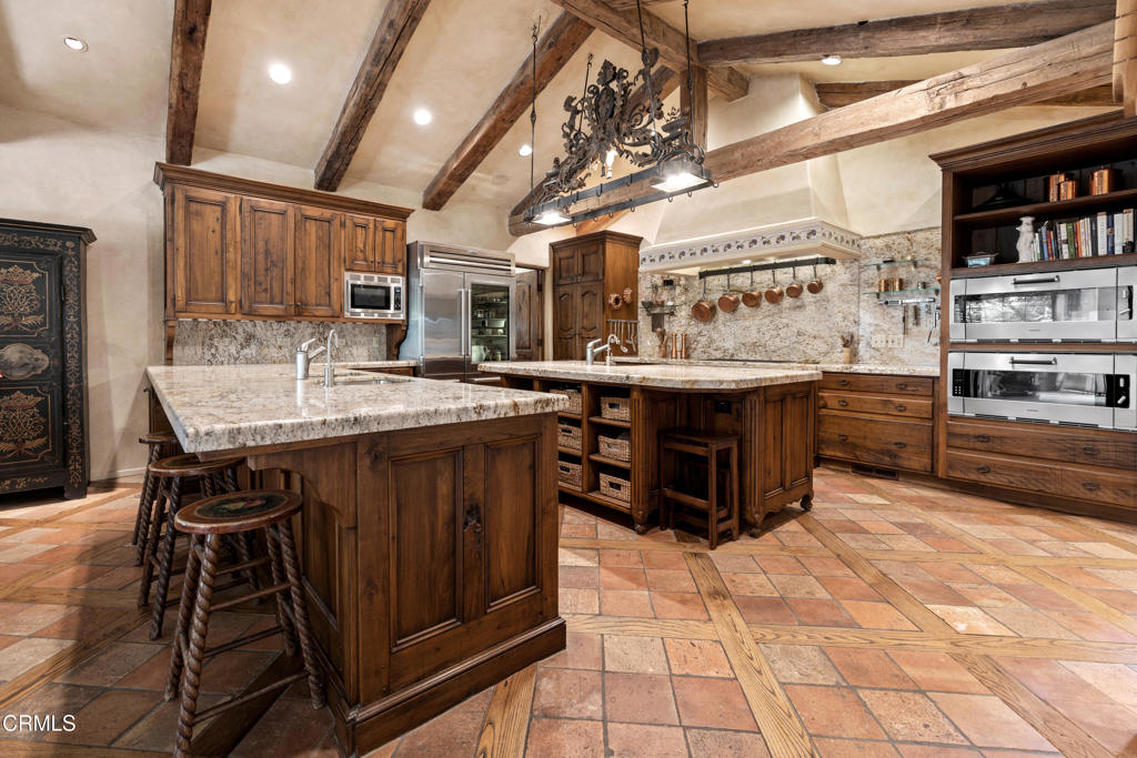 MLS #V1-33194 image #8