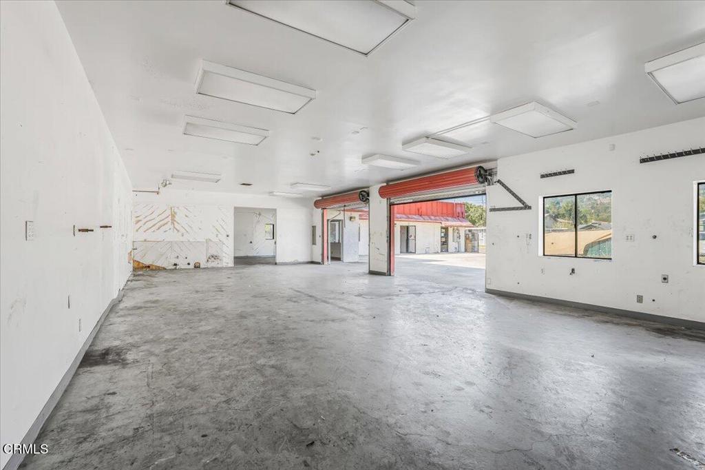 MLS #V1-33203 image #22