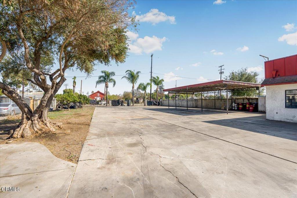 MLS #V1-33203 image #24