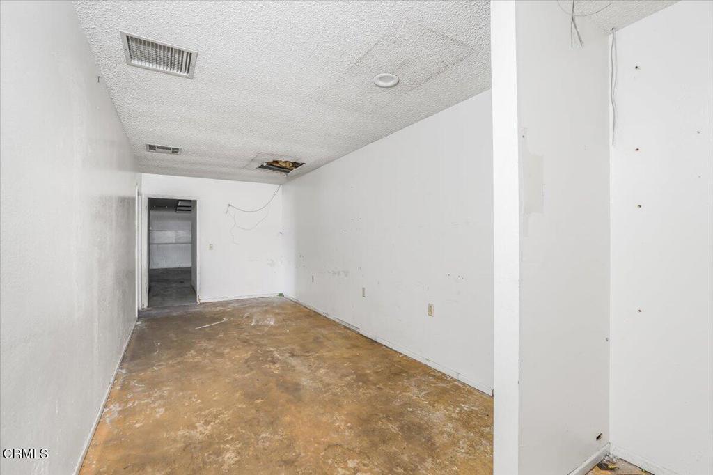 MLS #V1-33203 image #8