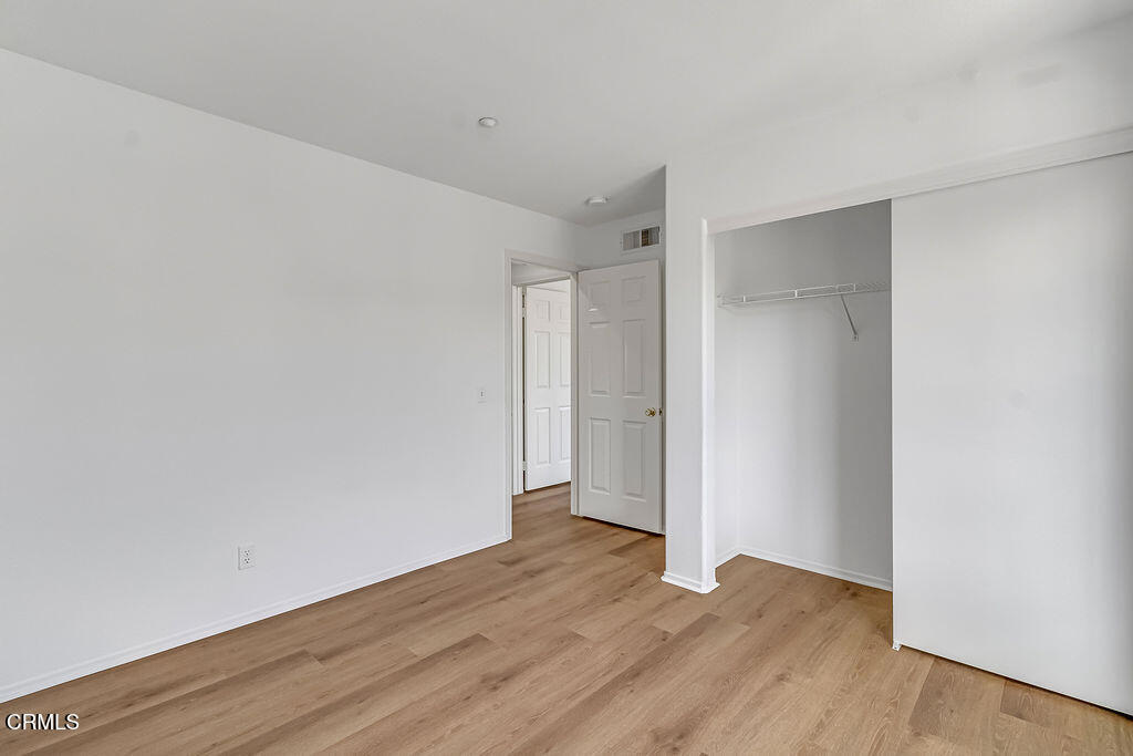 MLS #V1-33211 image #26