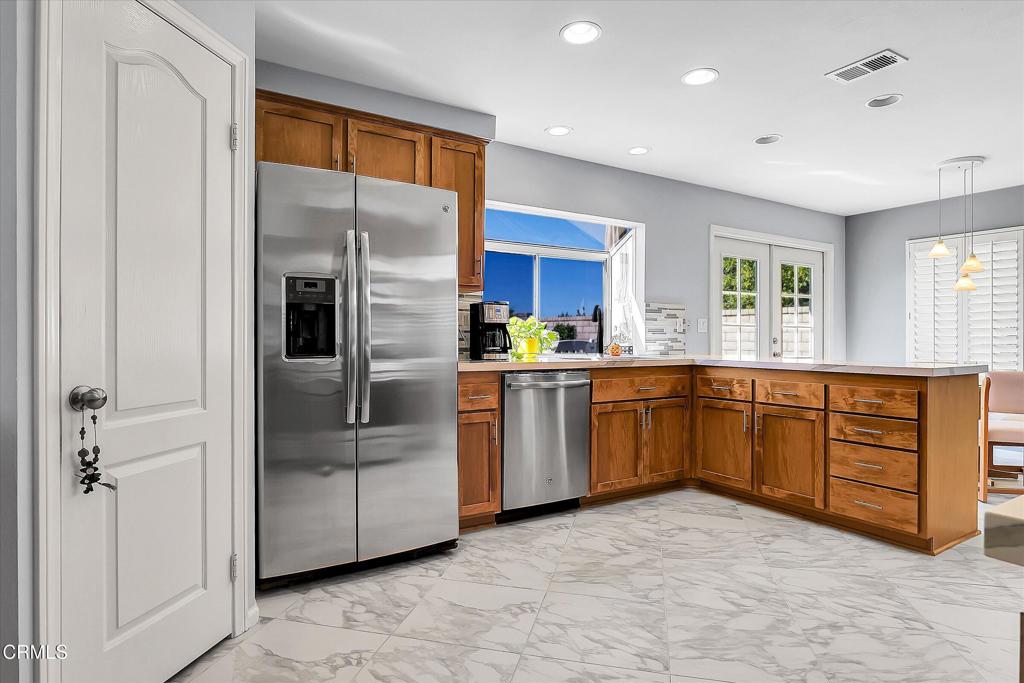 MLS #V1-33213 image #1