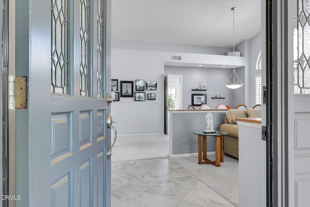 MLS #V1-33213 image #4