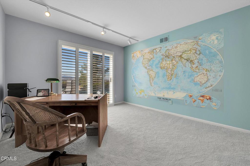 MLS #V1-33213 image #40