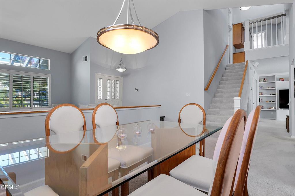 MLS #V1-33213 image #9