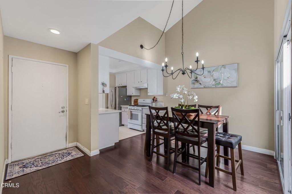 MLS #V1-33214 image #10