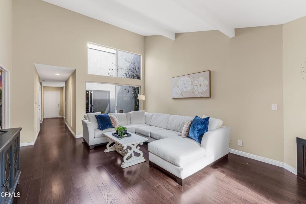 MLS #V1-33214 image #4