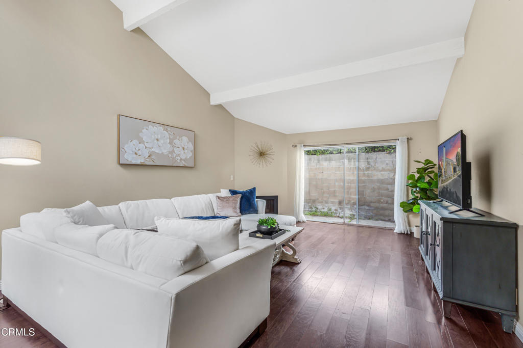 MLS #V1-33214 image #6