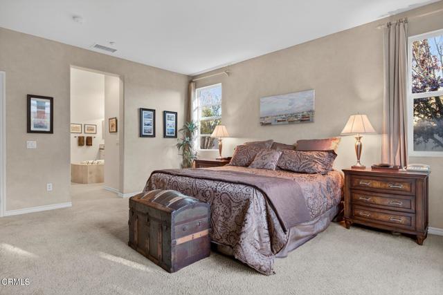 MLS #V1-33215 image #11