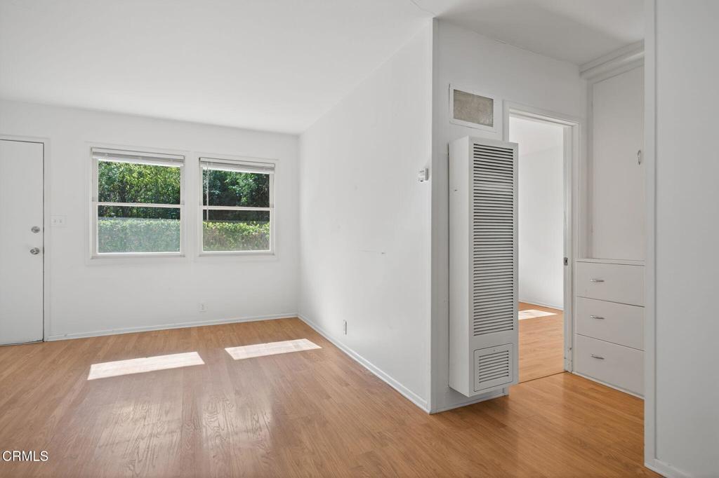 MLS #V1-33241 image #17