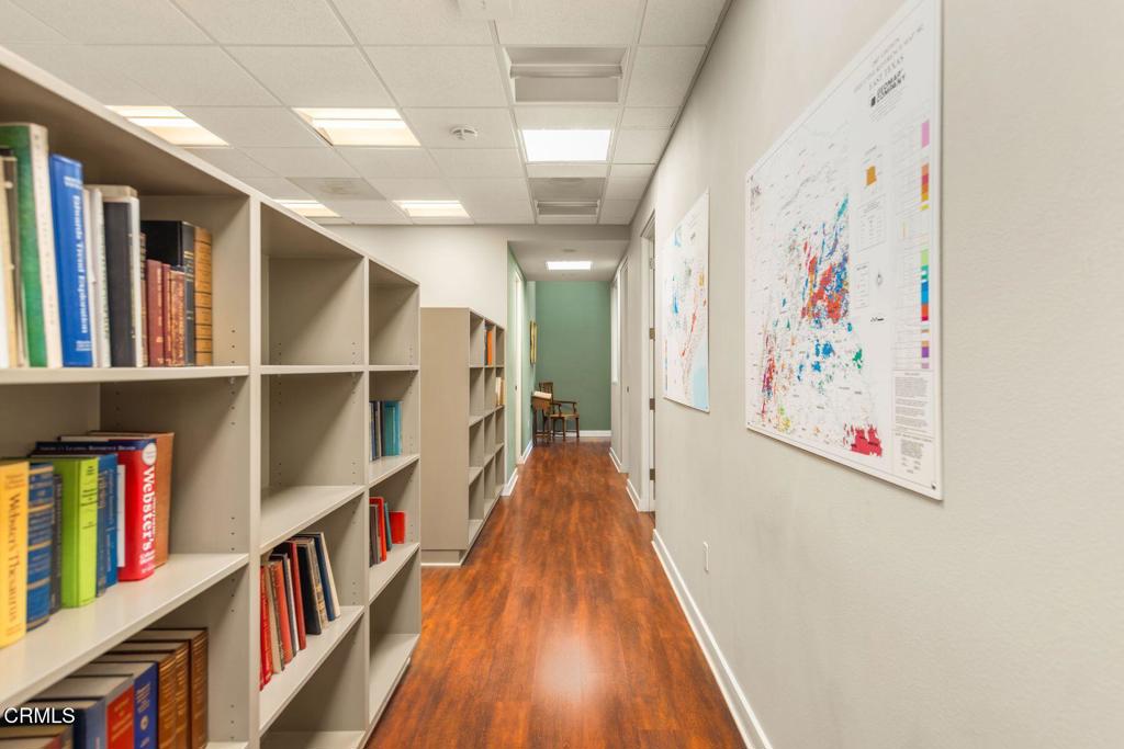 MLS #V1-33245 image #10