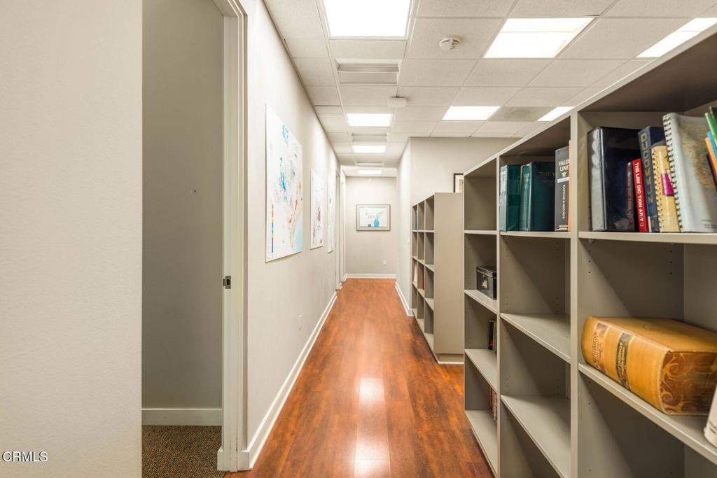 MLS #V1-33245 image #9