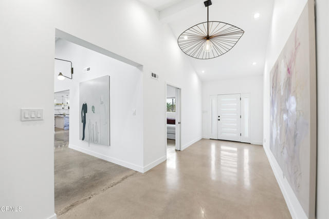 MLS #V1-33250 image #2