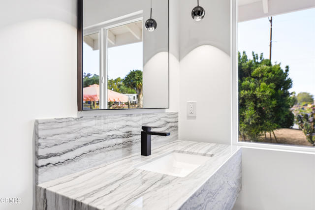 MLS #V1-33250 image #33