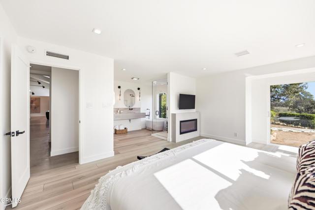 MLS #V1-33250 image #39