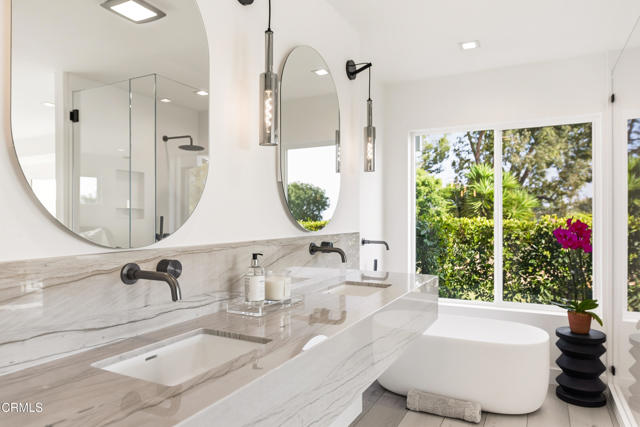 MLS #V1-33250 image #43