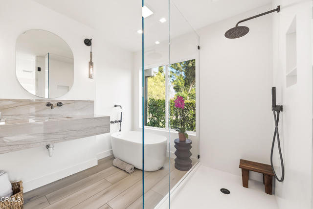 MLS #V1-33250 image #44