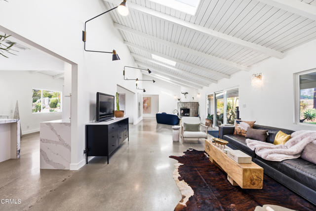 MLS #V1-33250 image #5