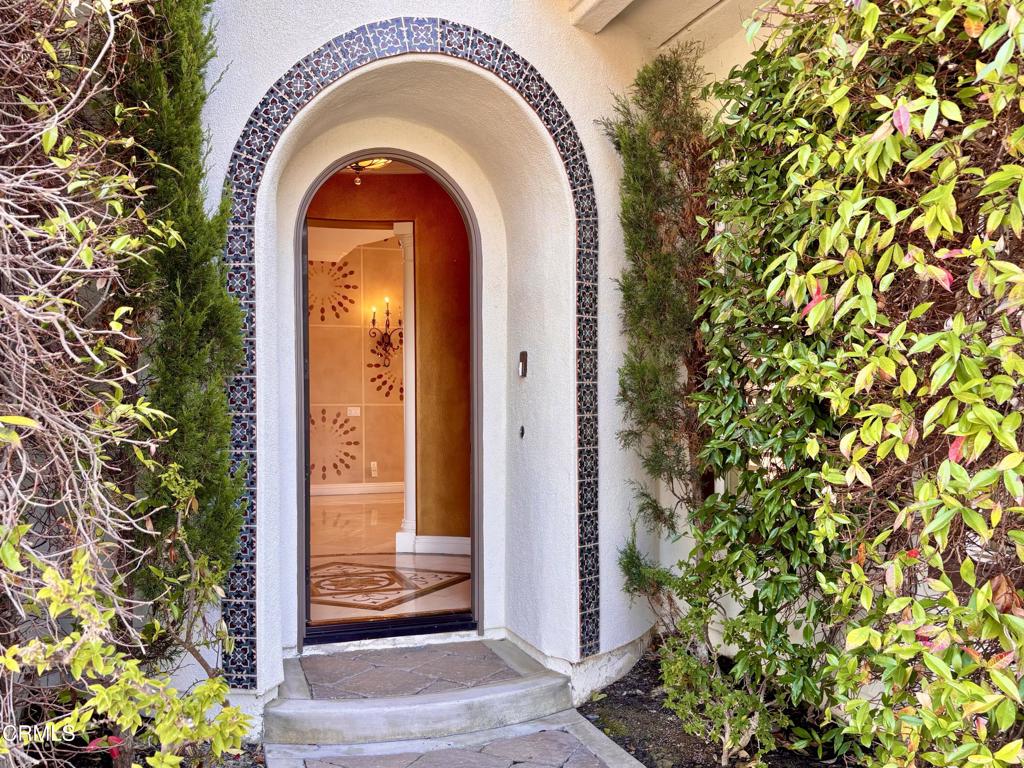 MLS #V1-33256 image #1