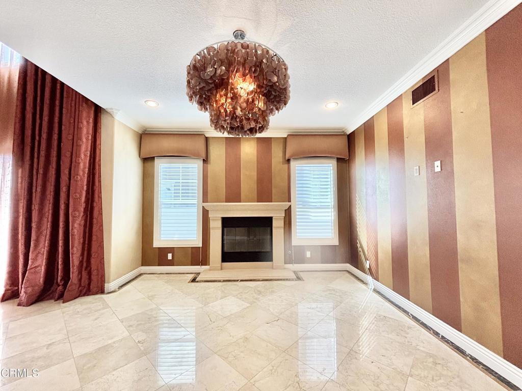 MLS #V1-33256 image #14