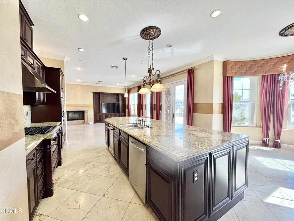 MLS #V1-33256 image #22