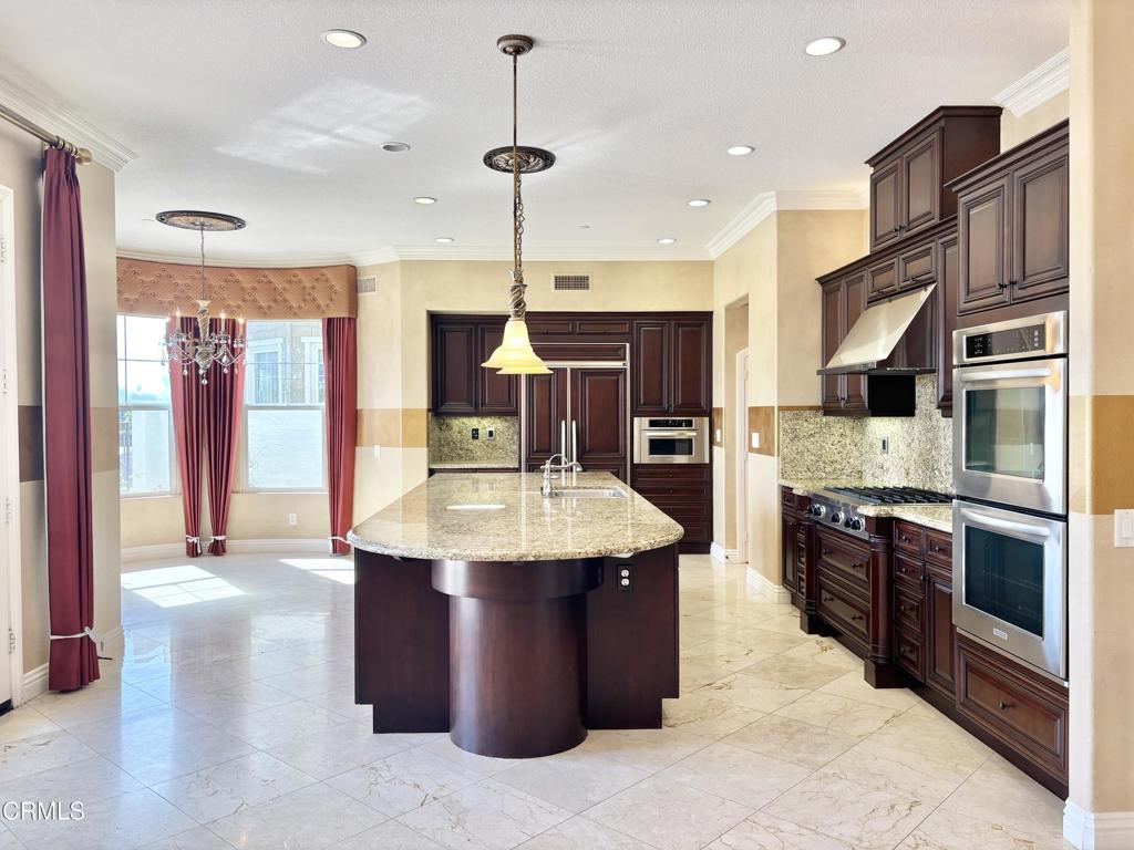 MLS #V1-33256 image #25