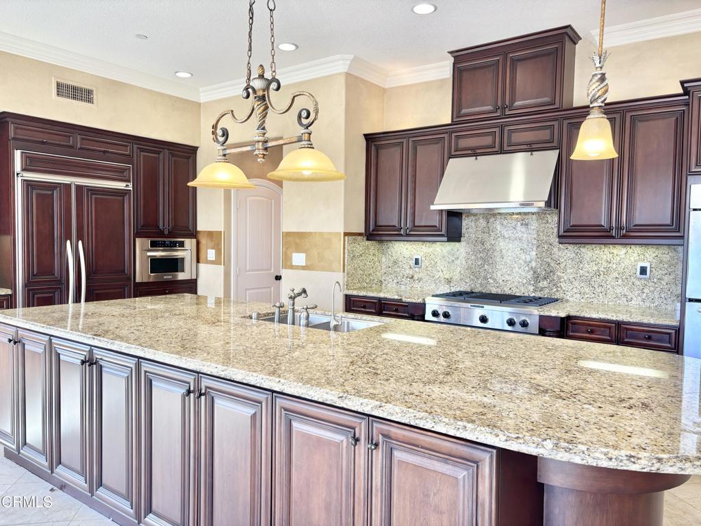 MLS #V1-33256 image #28