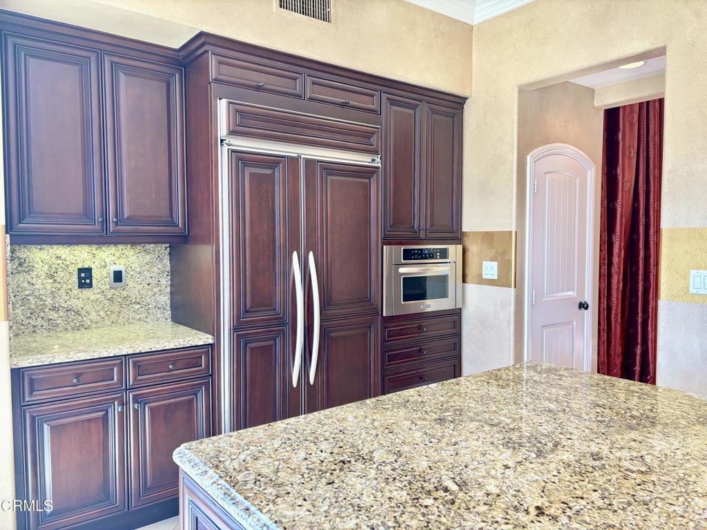 MLS #V1-33256 image #30