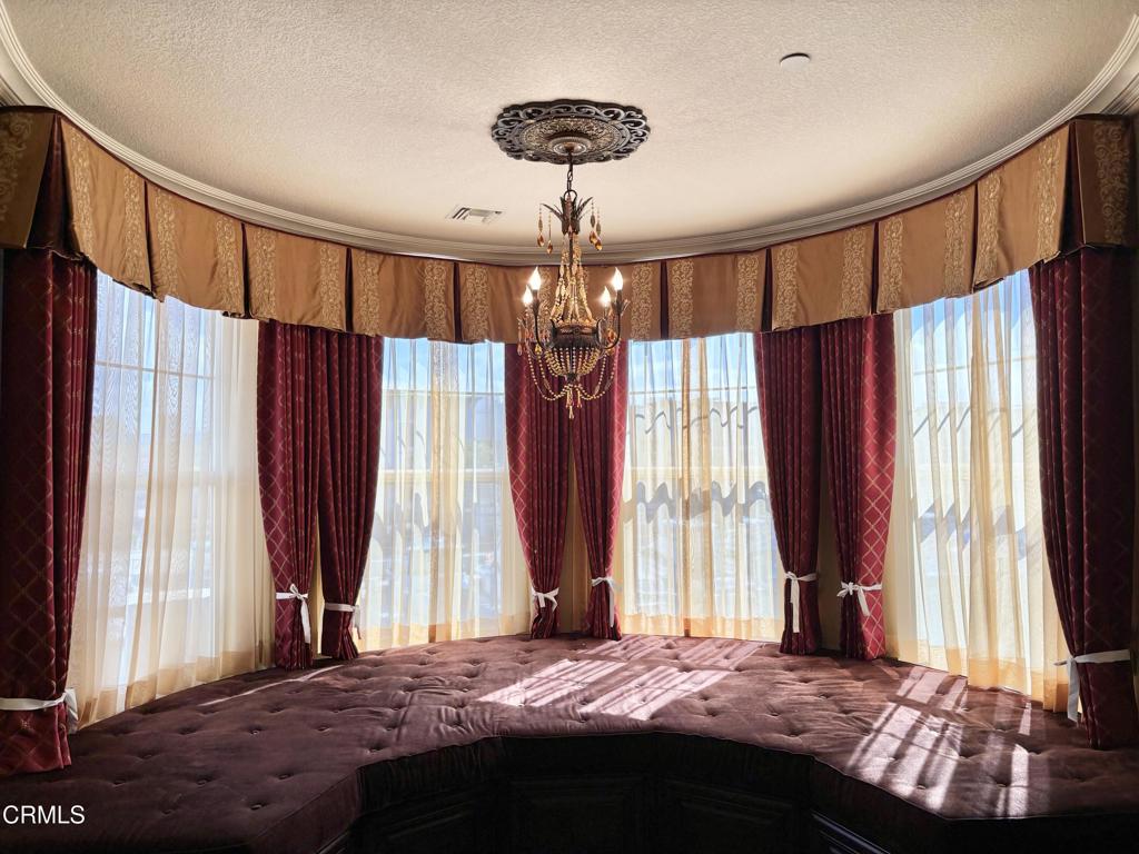 MLS #V1-33256 image #37