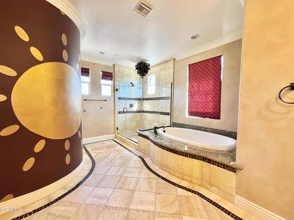 MLS #V1-33256 image #46