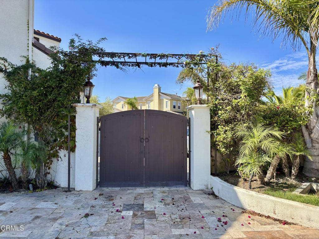 MLS #V1-33256 image #64