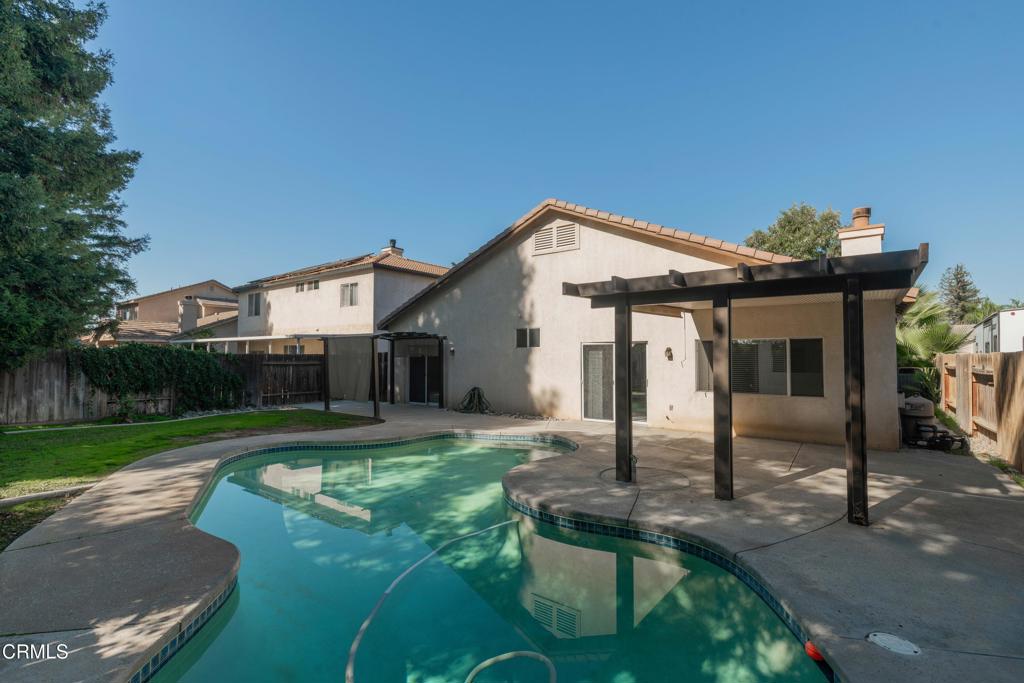 MLS #V1-33258 image #2