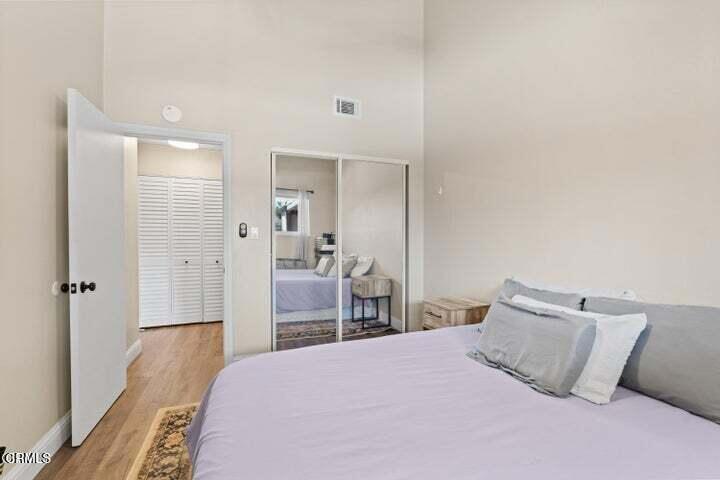 MLS #V1-33269 image #16