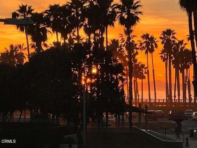 MLS #V1-33269 image #2