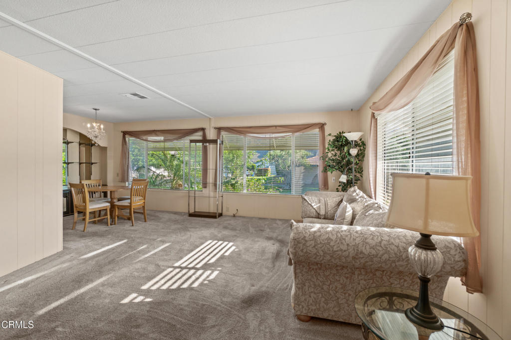 MLS #V1-33274 image #12