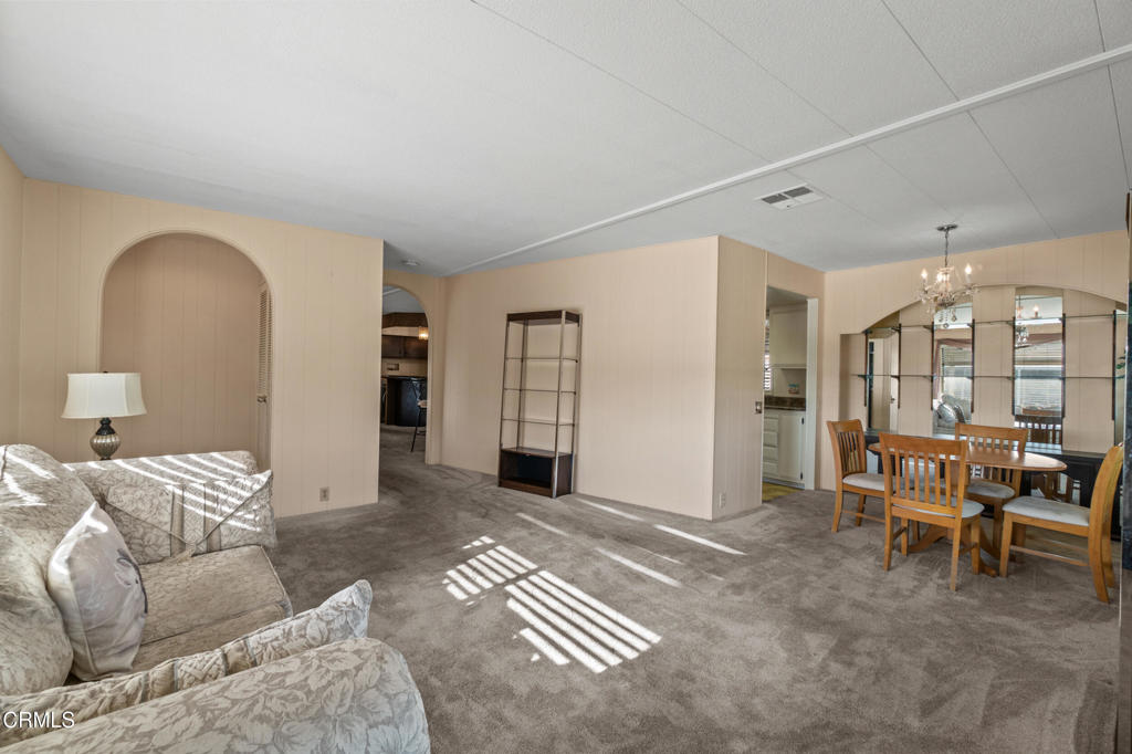 MLS #V1-33274 image #14