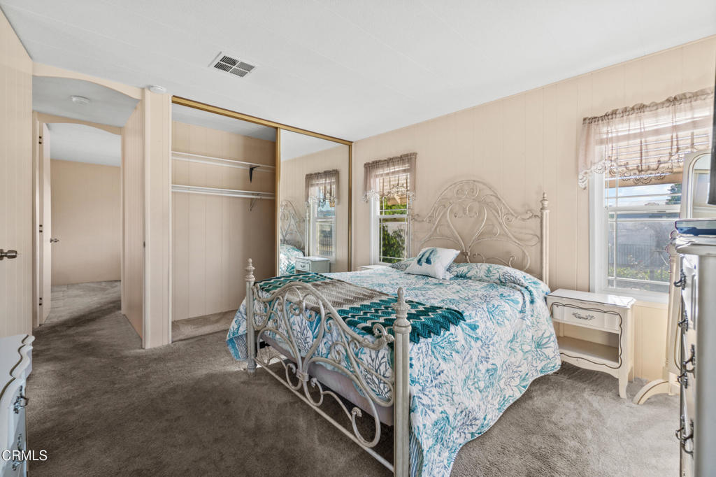 MLS #V1-33274 image #28