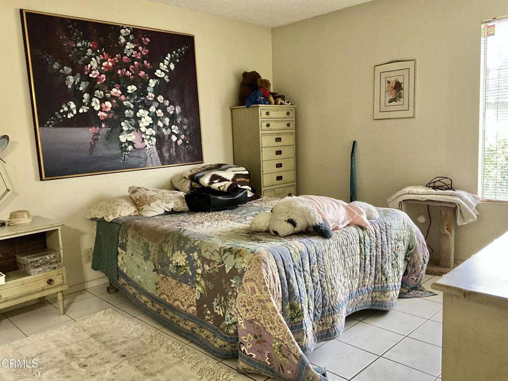 MLS #V1-33275 image #12