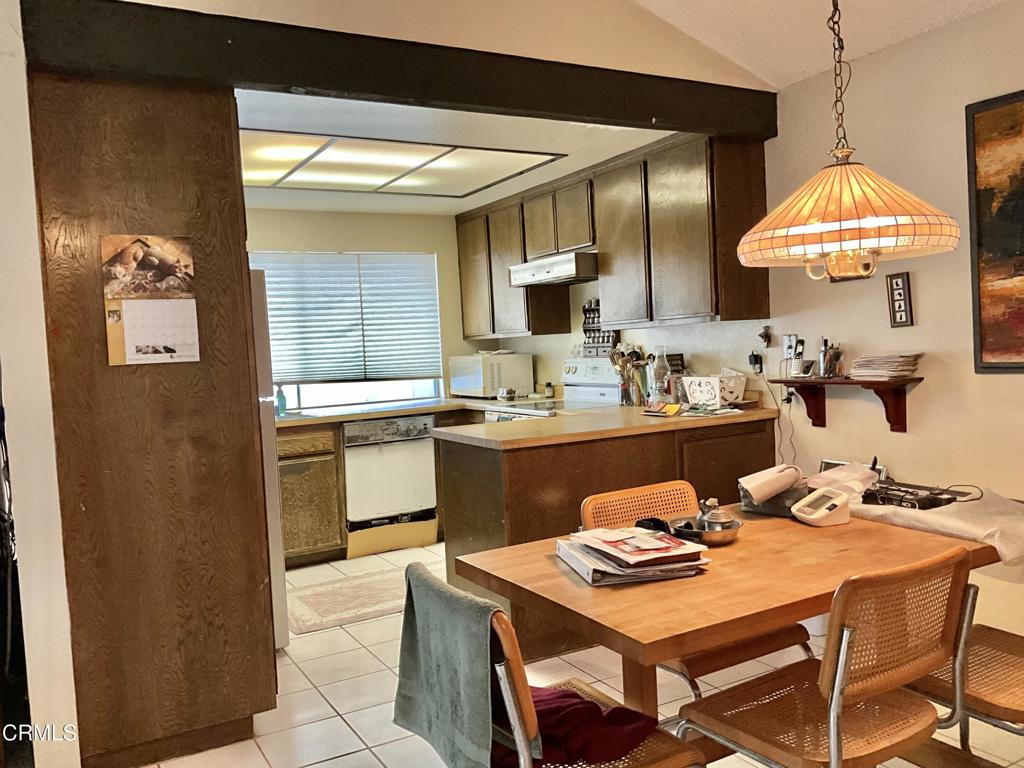 MLS #V1-33275 image #3