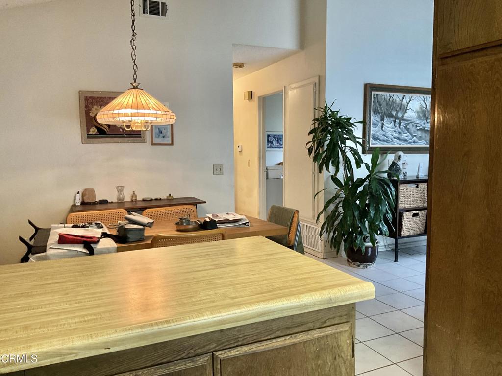 MLS #V1-33275 image #5