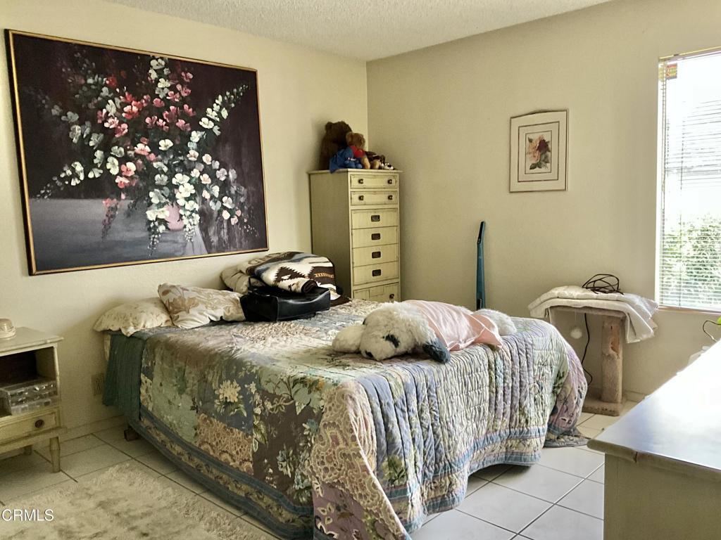 MLS #V1-33275 image #9