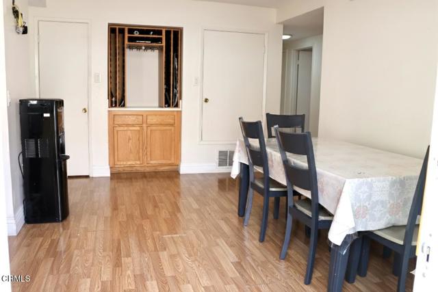 MLS #V1-33291 image #5