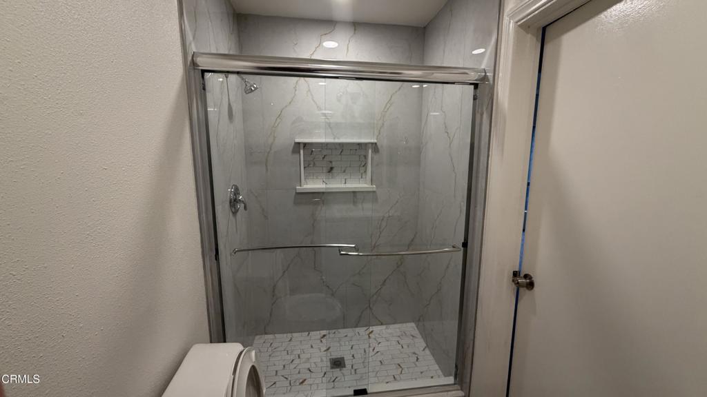 MLS #V1-33293 image #12